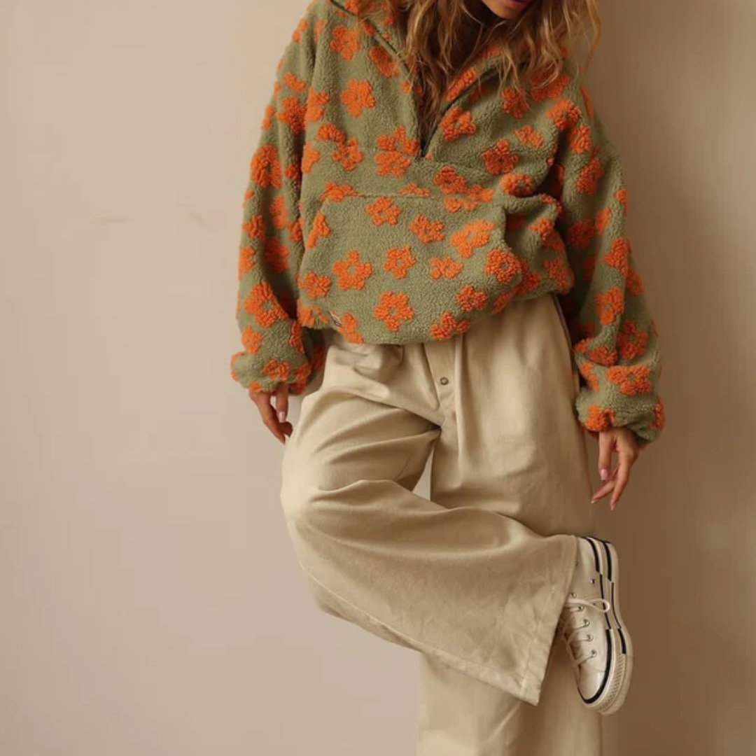 Grażyna | Polarowy Sweter z Kwiatowym Nadrukiem